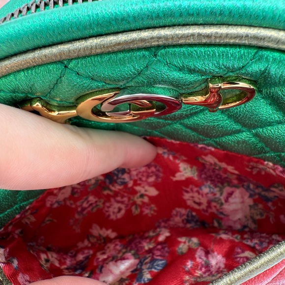 Gucci Laminated Nappa Trapuntata Mini Zumi Dome Shoulder - Picture 3 of 7